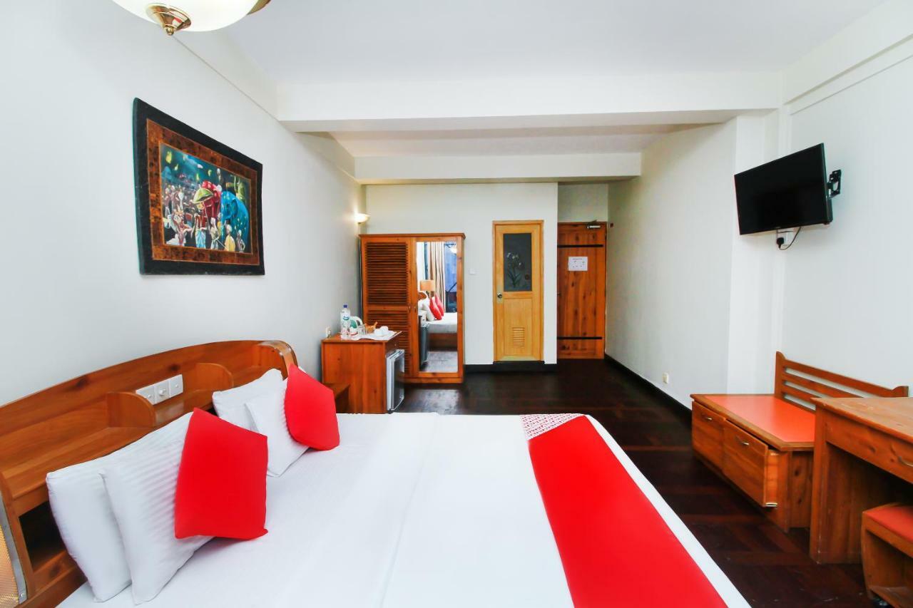מלון Omega Regency קולומבו מראה חיצוני תמונה